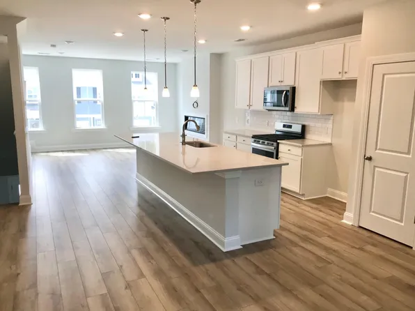 1220 Tice Ln, North Charleston, SC 29405