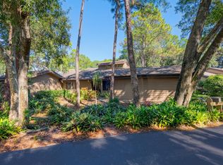 4699 Chandlers Forde, Sarasota, FL 34235