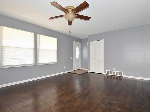 3rd image of 11167 Pritchard Dr