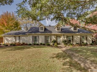 318 Riverdale Dr, Tuscaloosa, AL 35406