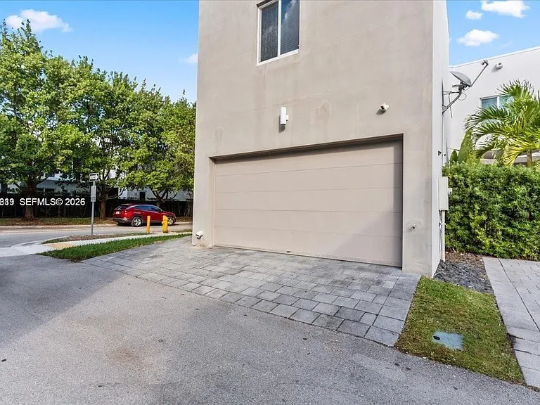 6680 NW 102nd Path — Photo 38