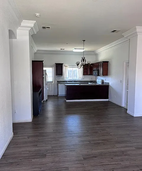 320 Murano Ct — Photo 2