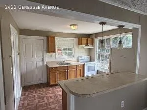 2422 Genessee Avenue — Photo 4