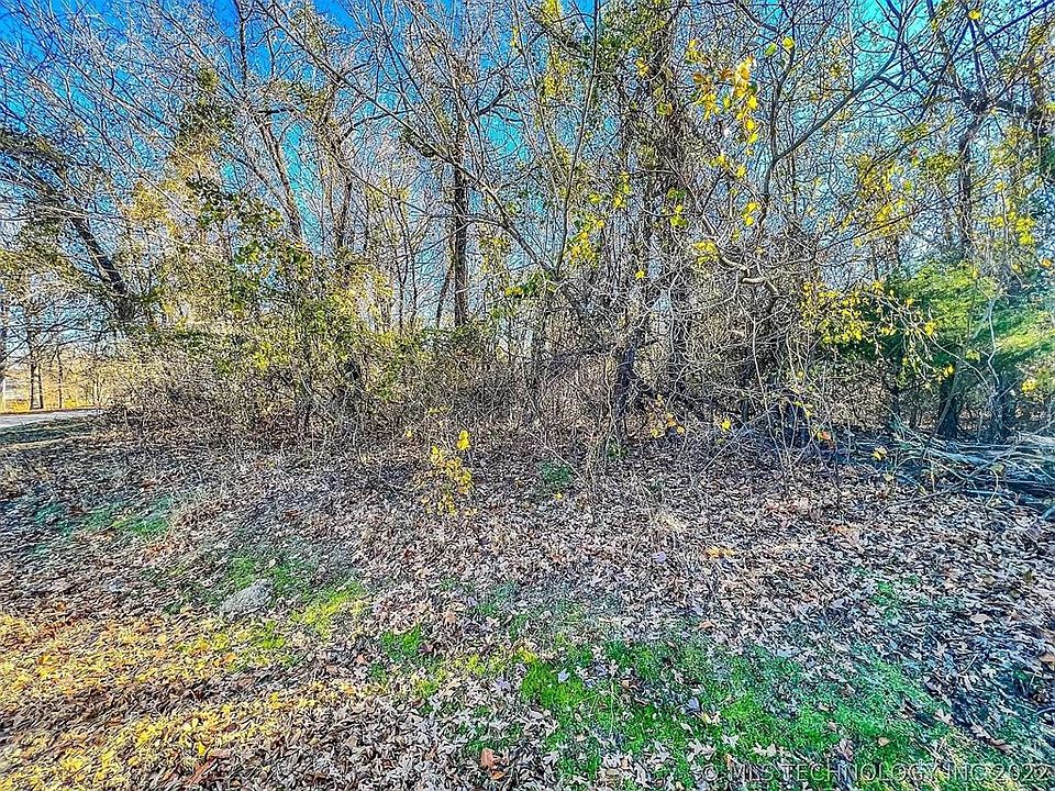1st image of 51 Briar Cv #51