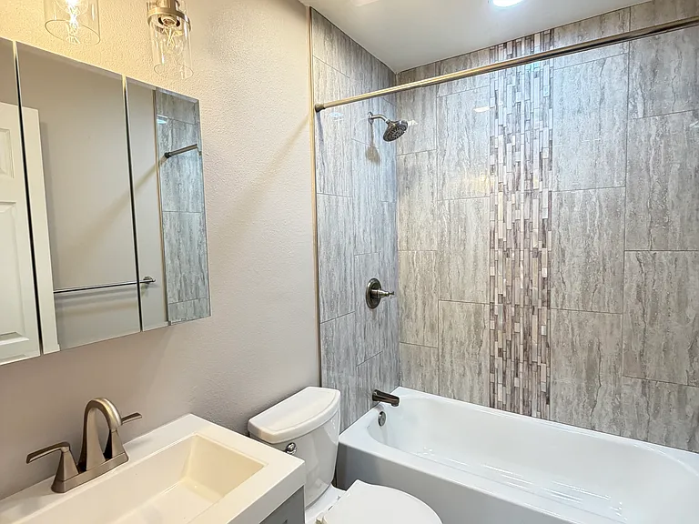 534 Prospect St #2 — Photo 23