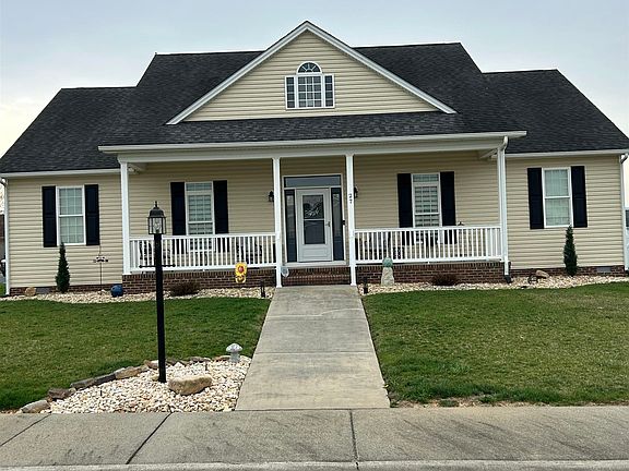 2nd image of 27 Slate Dr