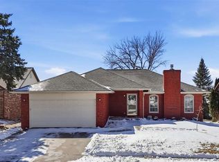 839 Pepper Dr, Iowa City, IA 52240