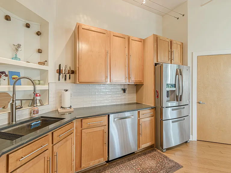 395 Central Park Pl NE #720 — Photo 7