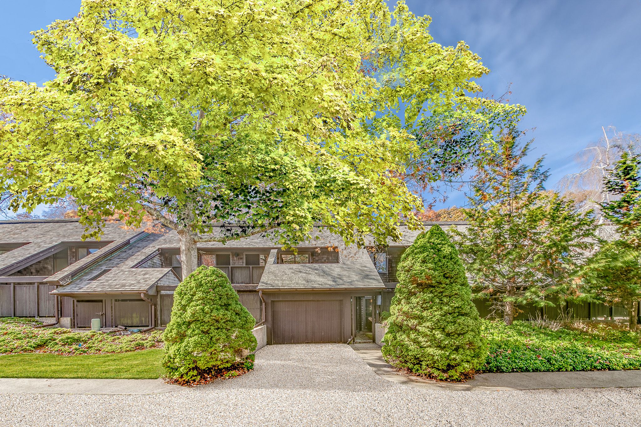 11 Dune Alpin Dr North, East Hampton, NY 11937 Out East