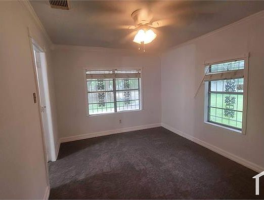 5th image of 10119 Chickasaw Ln