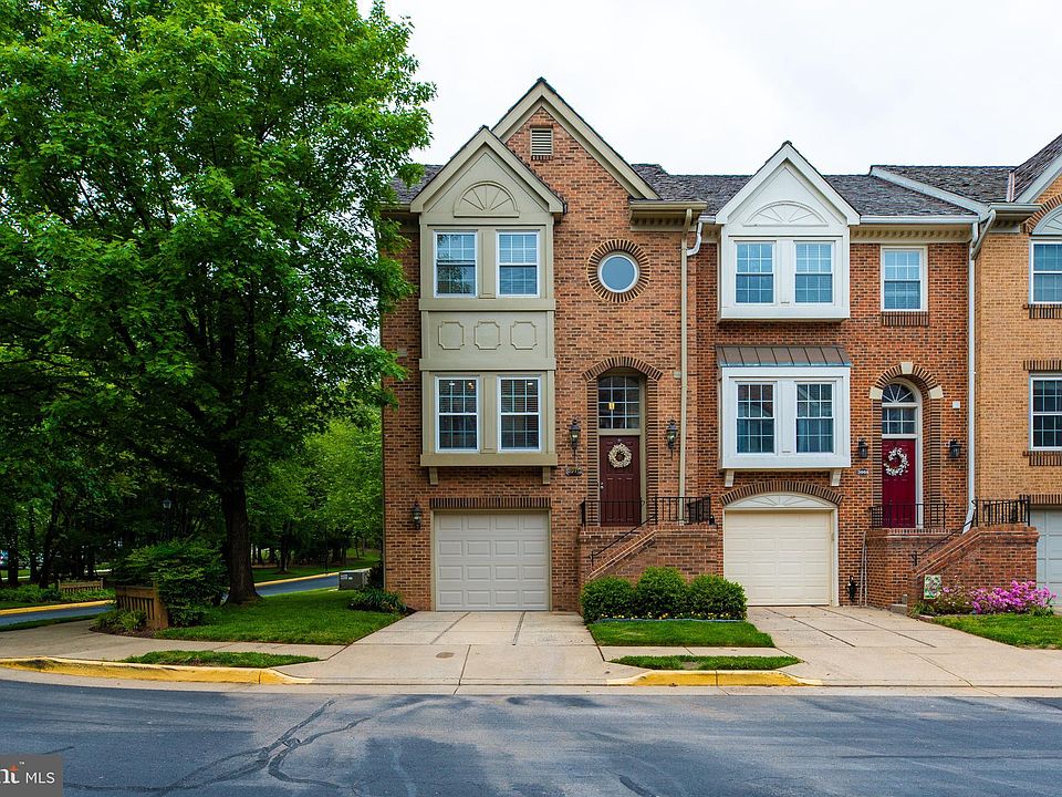 3970 Valley Ridge Dr Fairfax Va 22033 Zillow