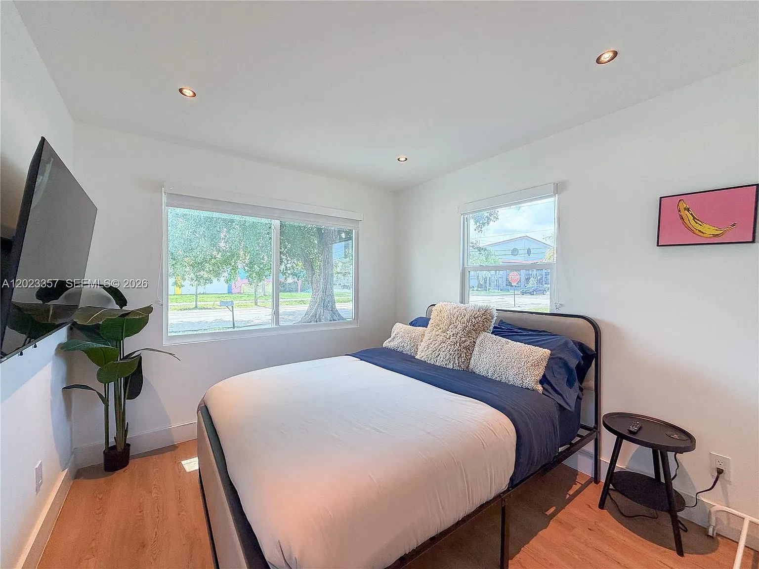 2 bed, 1200 sqft, $2,595 — Photo 4