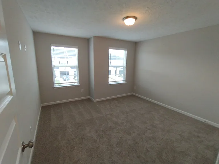 1844 Bethpage Dr — Photo 12