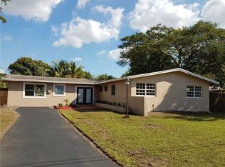 330 NW 48th Ter, Plantation, FL 33317