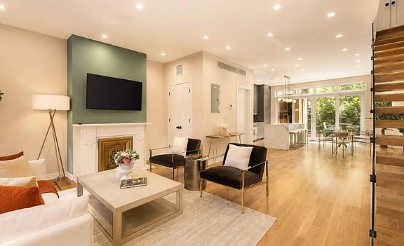 2nd image of 1150 Lafayette Ave #2C