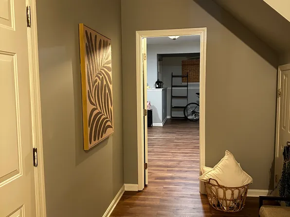 506 Twintree Ter NE, Leesburg, VA 20176