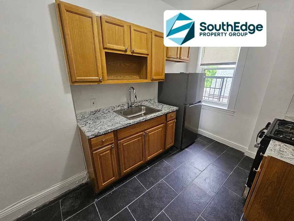 6-8 Glenwood Ave #32