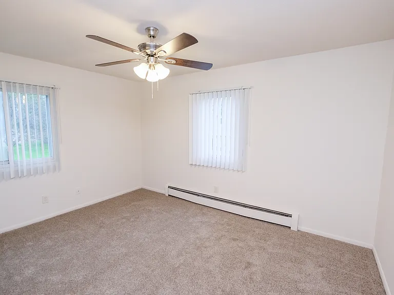 Trentwood Apartments — Photo 44