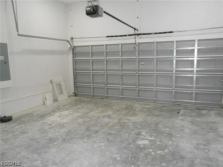 2809 55th St W — Photo 28