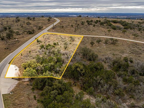 3rd image of 94 Hidden Oaks Dr