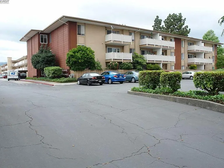 38500 Paseo Padre Pkwy #209 — Photo 5