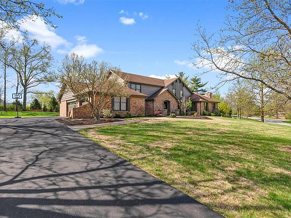 2nd image of 13978 Meursault Ln
