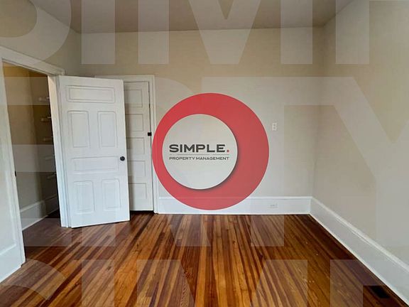 3rd image of 556 Main St APT B1