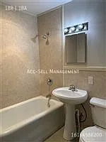 205 Valley Ave NW #4 — Photo 3