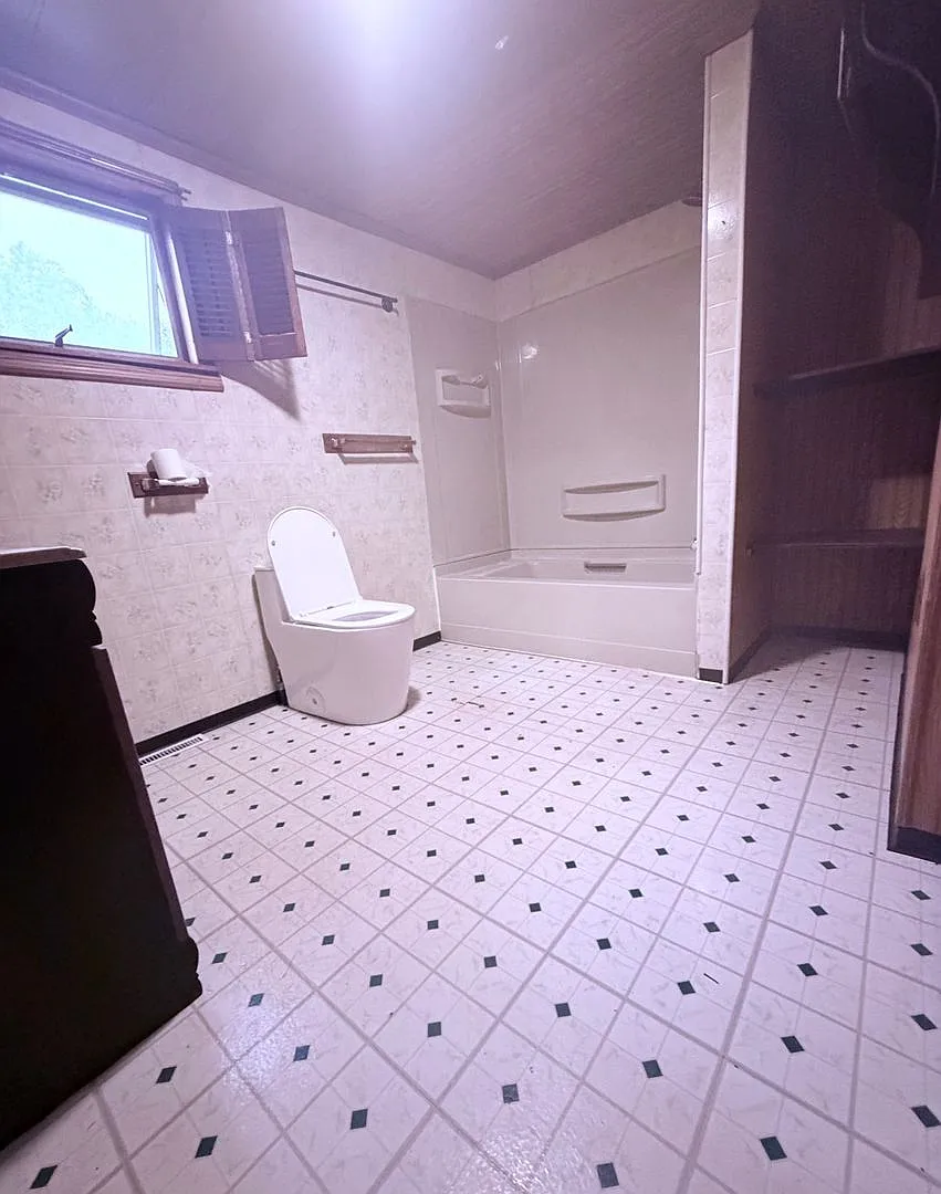 2Bedroom 1Bathroom House — Photo 1