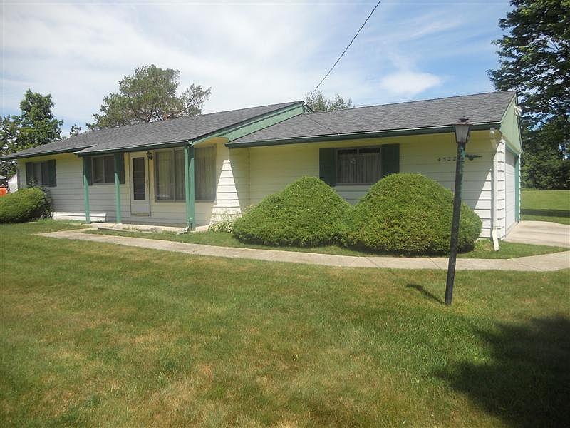 1st image of 4522 Clunie St