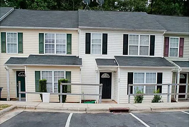 512 Bradkin Ct — Photo 1