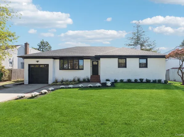 1460 Tyler Avenue, East Meadow, NY 11554