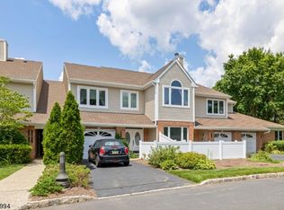 611 Timberbrooke Dr, Bedminster, NJ 07921