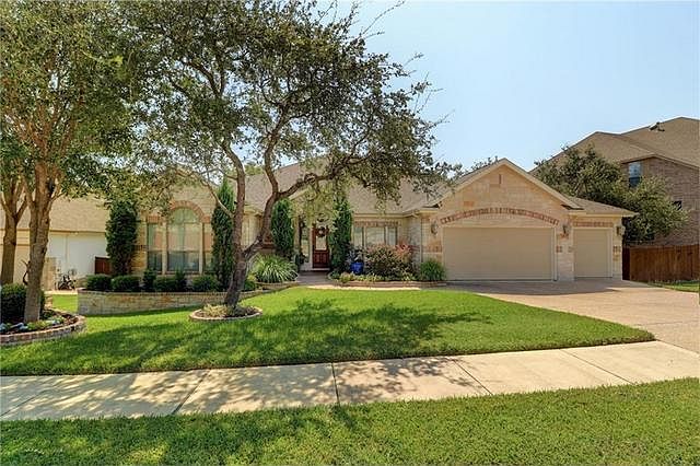 1st image of 4000 Avery Woods Ln