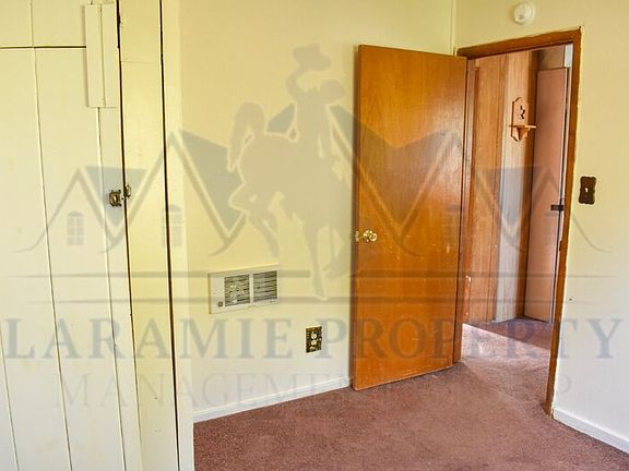 2nd image of 1270 N 6th St