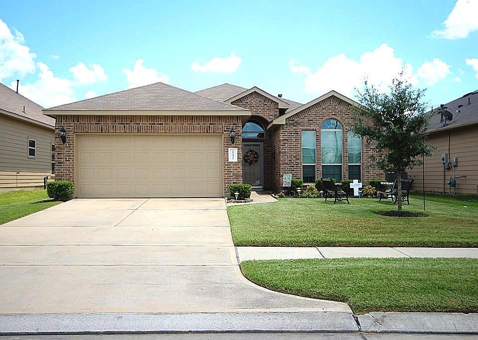 1st image of 25422 Saddlebrook Champion Way