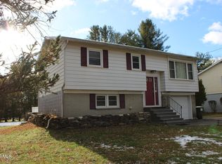 362 Ferris Rd, Schenectady, NY 12304