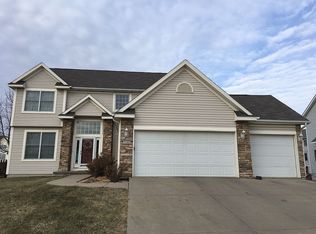 720 77th St, West Des Moines, IA 50266