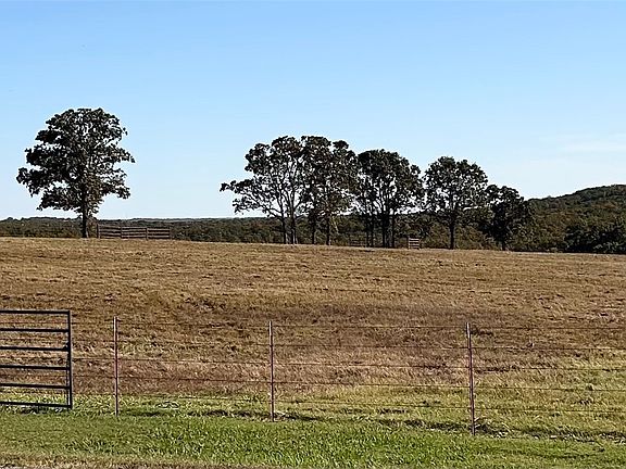 3rd image of 161 County Road 2280