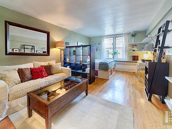 2nd image of 229 E 28th St APT 1K