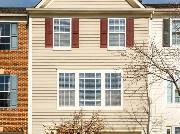 2507 James Maury Dr, Herndon, VA 20171