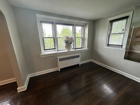 5th image of 1302 E Duval St #A
