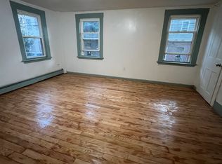 56 7th St APT 1, Cambridge, MA 02141