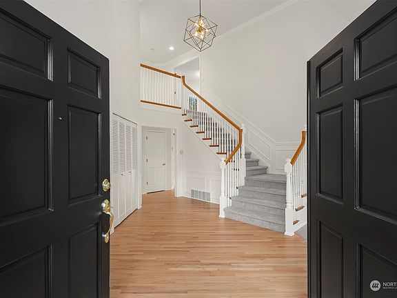5th image of 17117 SE 47th Place