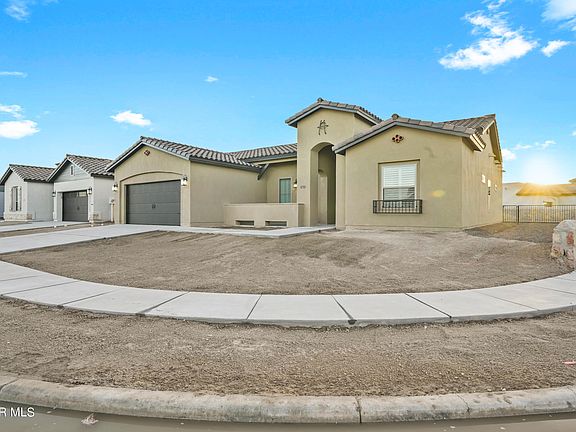 4th image of 14621 Tierra Resort Ave