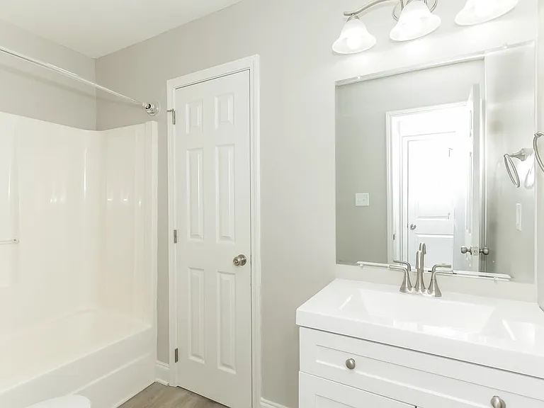 7218 Kavan Hunter Dr — Photo 15