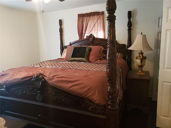 3rd image of 4835 Gawain Drive New Orleans La #70127