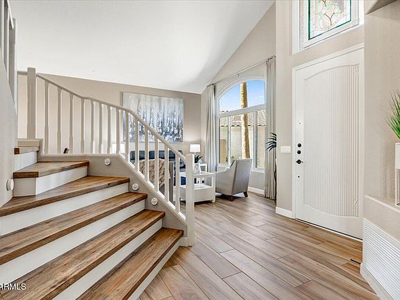 4th image of 721 W MOUNTAIN SKY Avenue