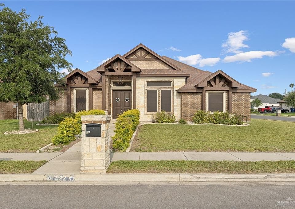 1st image of 522 Camila St