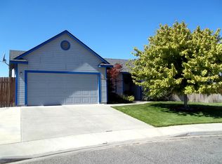 4118 W Grand Ronde Ct, Kennewick, WA 99336